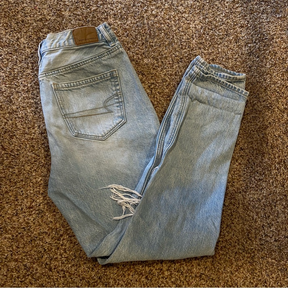 American Eagle mom jeans